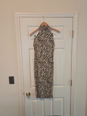 Boohoo Black & Cream Zebra-Print Halter Maxi Dress
